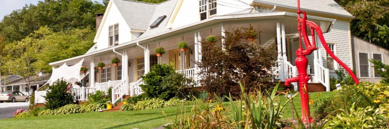 Staying on the Maine Coast: 5 Budget Hotels Compared