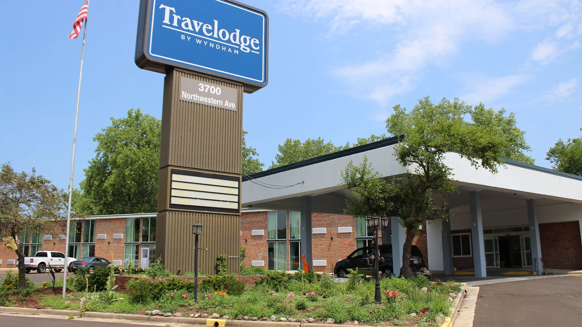 Where to Stay Around Lake Michigan: 14 Best Leisure Hotels