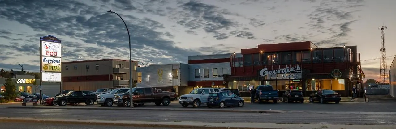 7 Smart Airport Hotels Near Grand Valley Provincial Park Worth Booking