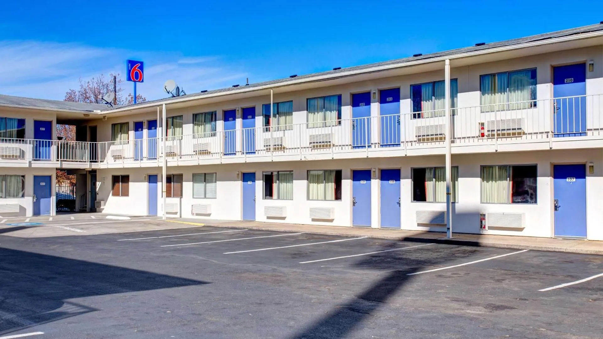 4 Smart 3-Star Hotels Near Murfreesboro VA Medical Center