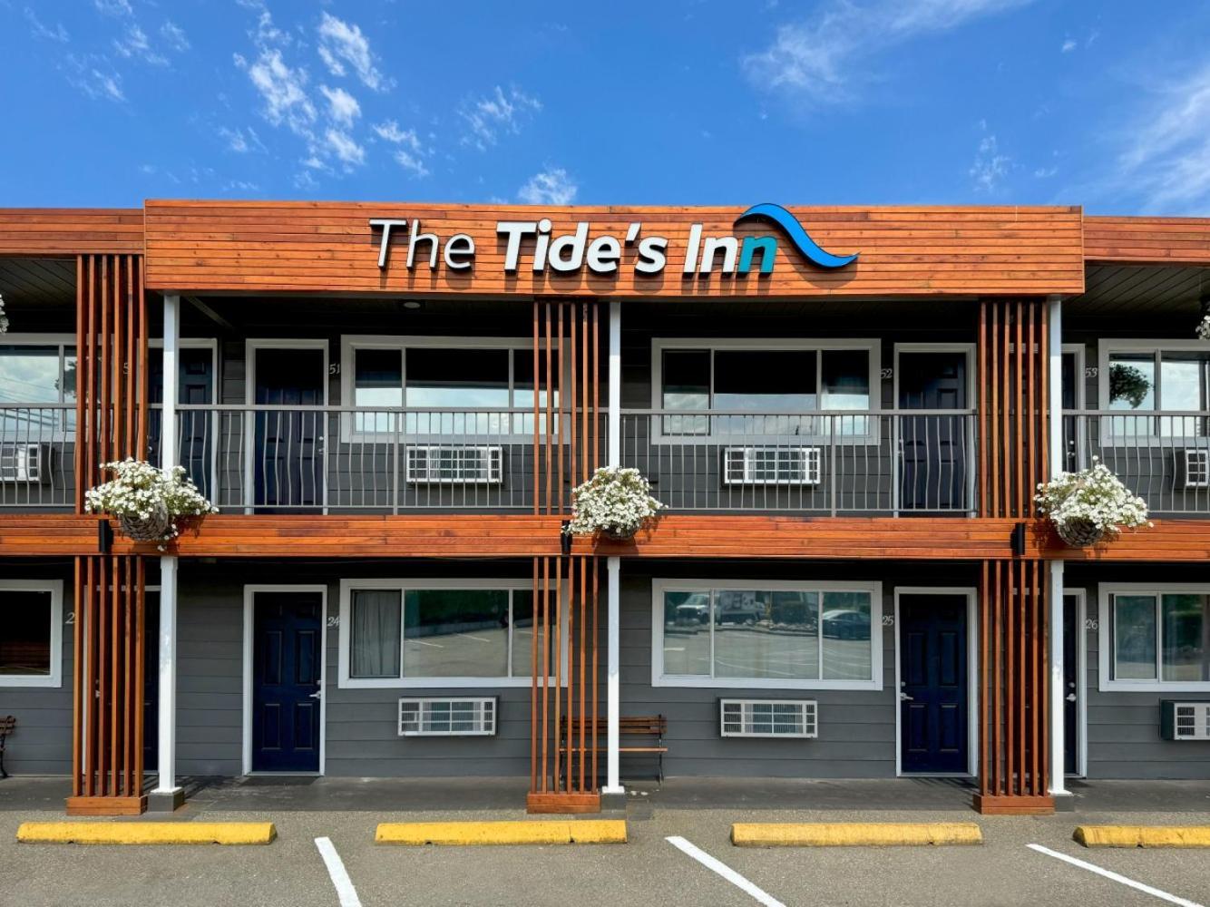 8 Family Hotels Near Sunset Lanes Parksville Worth Booking